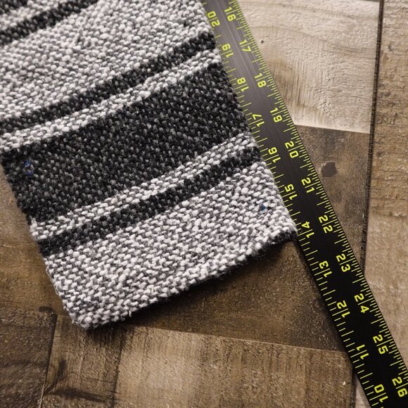 Artesanias Mickey Mexican Baja Hoodie drug rug men's large white black - Picture 5 of 7